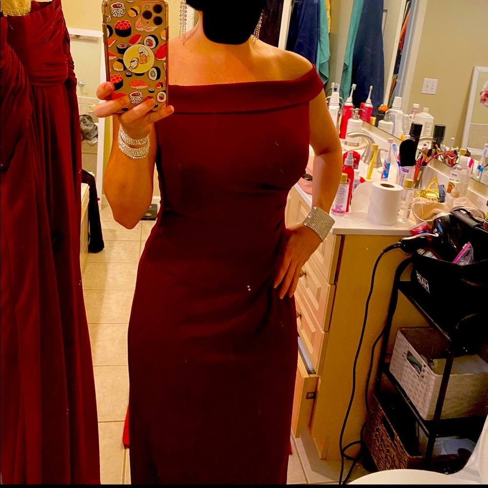 David’s bridal bridesmaid wine dress size 8 off shoulder